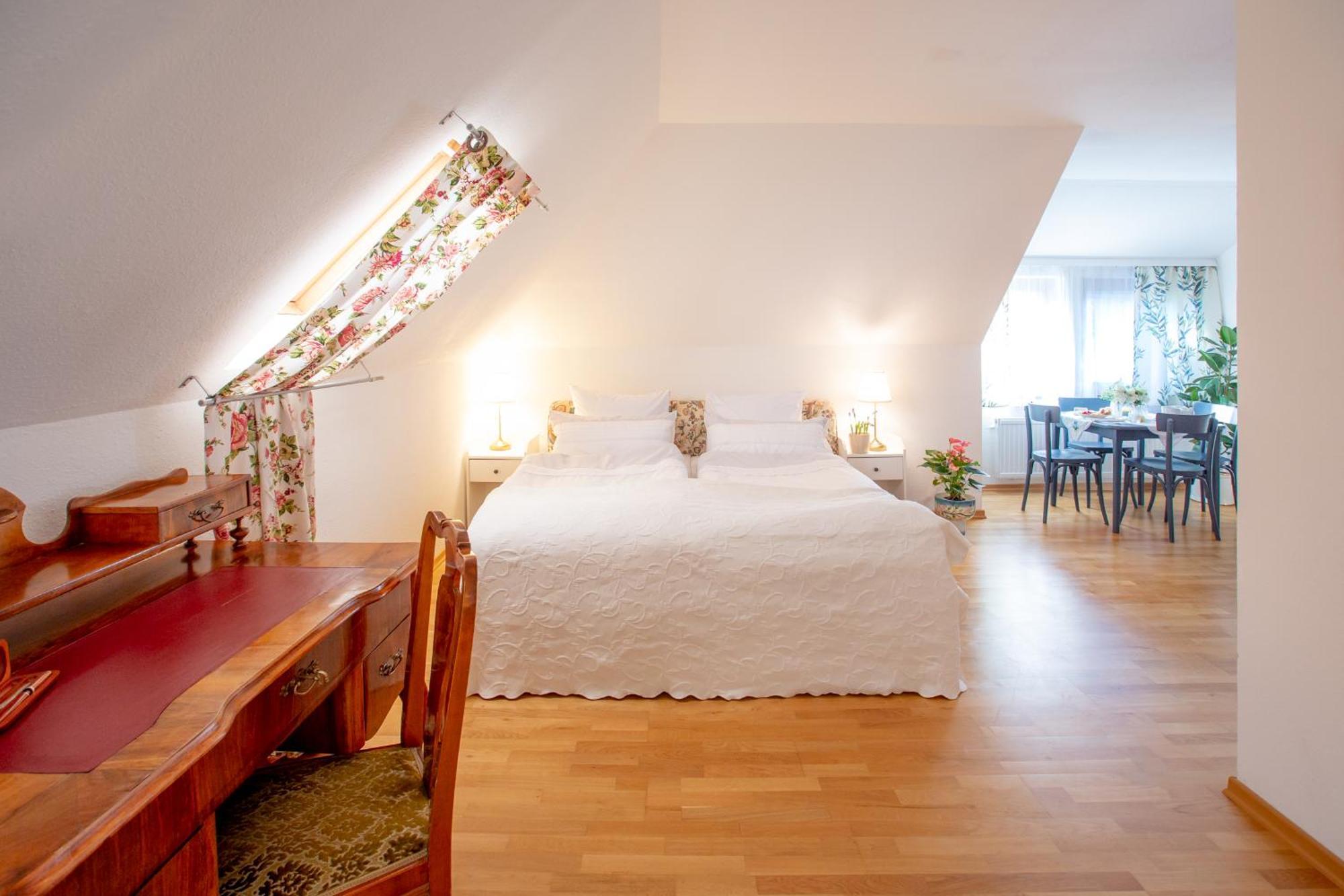 Marinela'S Bnb Wien Exterior foto